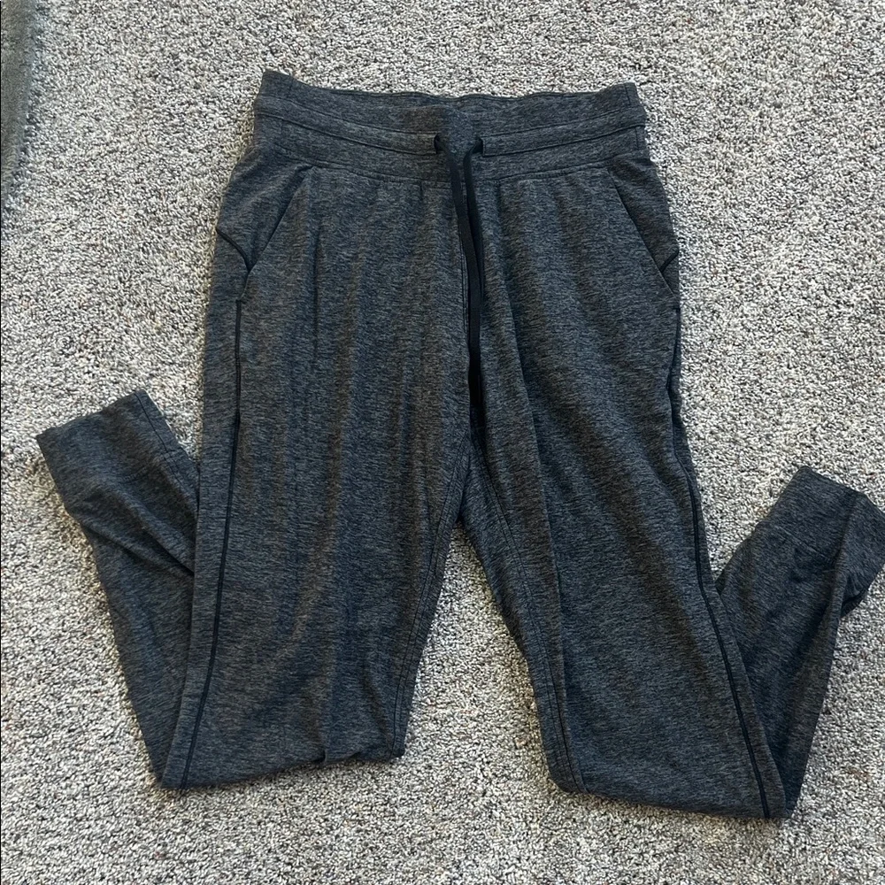lululemon athletica Dark Gray Women’s Joggers - Picture 1 of 4